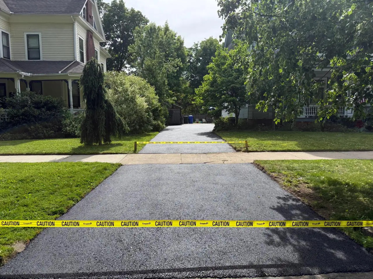 Commercial parking lot paving in Massachusetts