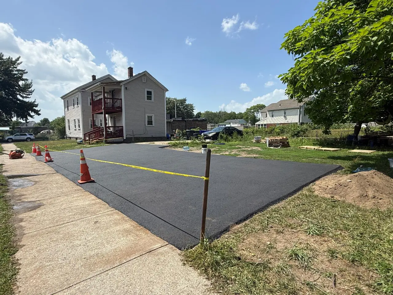 Commercial parking lot paving project in Massachusetts
